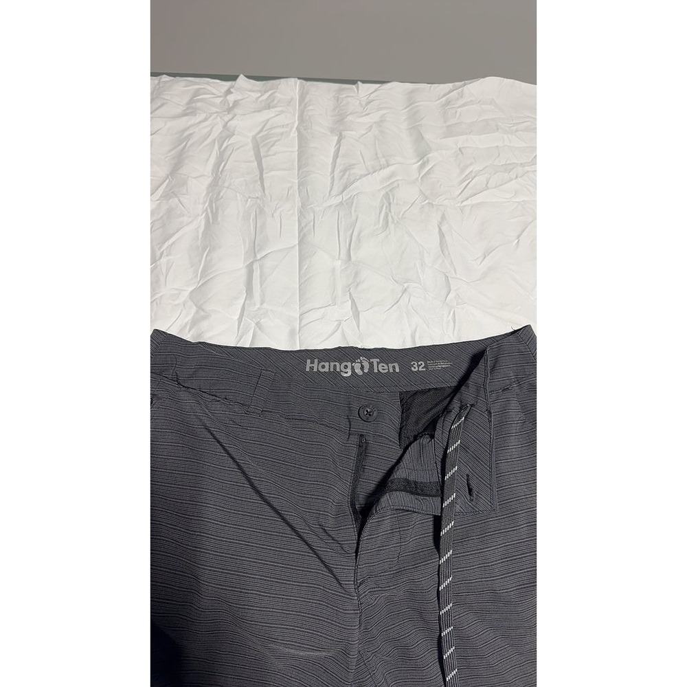 Hang Ten Mens Casual Gray Textured Shorts Size 32 Drawstring Button Closure
